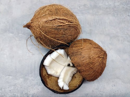 Deserturi cu cremă de nucă de cocos