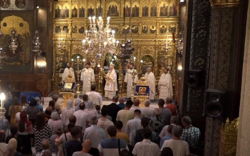 Praznicul luminii taborice la Catedrala Patriarhală 