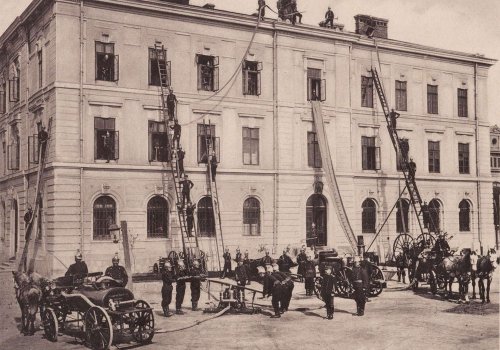 179 de ani de la înfiinţarea primei unități de pompieri militari din București