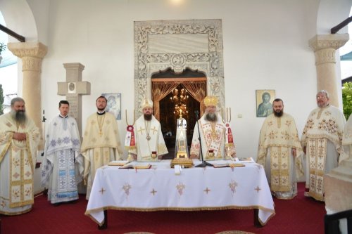 Popas de rugăciune și slujire la Mănăstirea Brâncoveni din Olt 