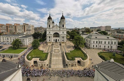 Peste 1.000 de tineri uniți  în credință la ITOM - Iași 2023