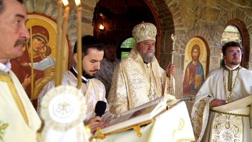 Binecuvântare pentru obştea Mănăstirii Măgura‑Jina, judeţul Sibiu