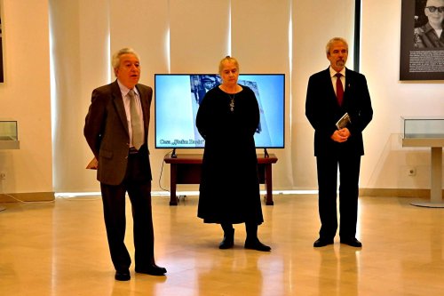 Expoziție despre Ștefan Baciu și  Mira Simian la Biblioteca Academiei