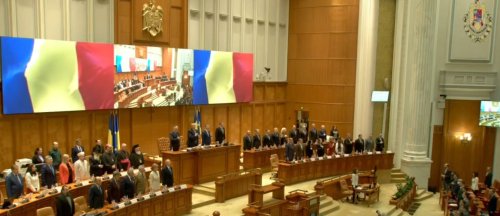 Ședință solemnă a Parlamentului de Ziua Națională