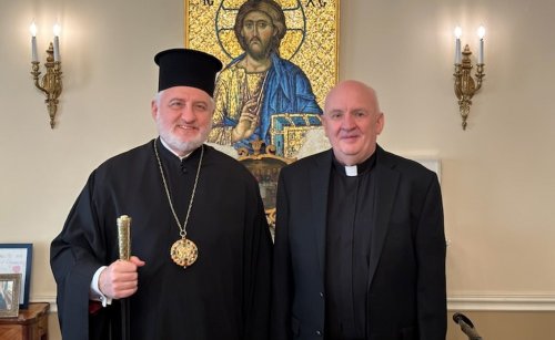 Noul decan al Institutului Teologic „Sfânta Cruce” din SUA este român