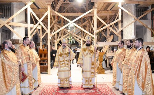 Binecuvântare arhierească în Catedrala Episcopală din Deva