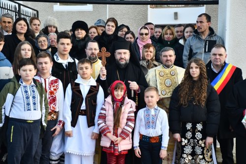 Popas de rugăciune la o biserică din Caraș‑Severin