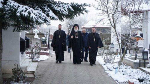Episcopul Sloboziei și Călărașilor la o parohie din Bărăgan