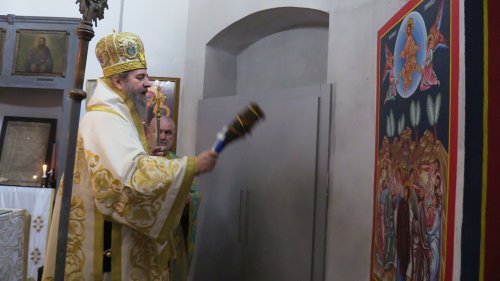 Sfințire de icoane în Parohia Cenadul Unguresc