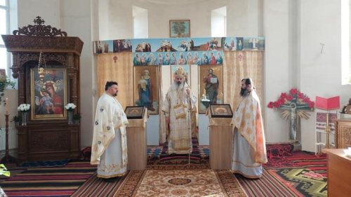 Sfinții Trei Ierarhi, prăznuiți la Mănăstirea Chirilovca