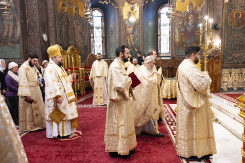 Duminica Izgonirii lui Adam din Rai la Catedrala Patriarhală