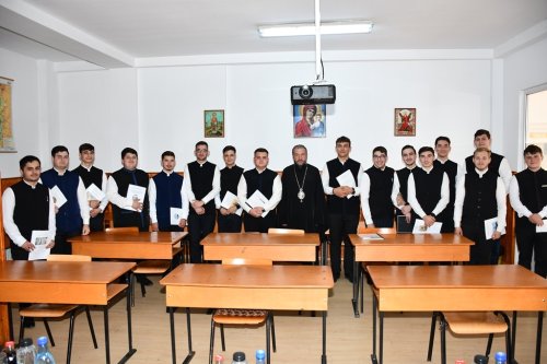 Examen de atestat la Seminarul Teologic Ortodox din Caransebeș
