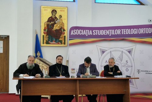 Conferință națională dedicată teologilor doctoranzi la Caraiman