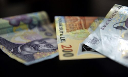 Peste 5.000 de bancnote false au circulat anul trecut