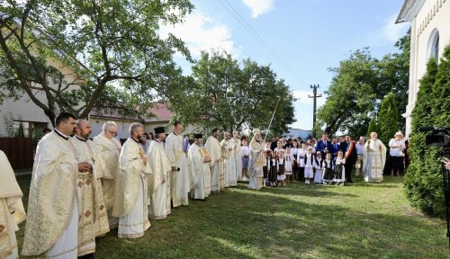 Târnosirea bisericii din Parohia Santău, Protopopiatul Carei