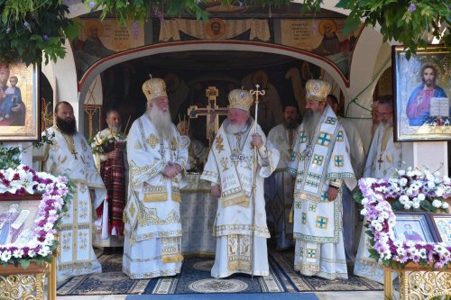 Zi de hram la Mănăstirea „Sfânta Ana” din Orșova
