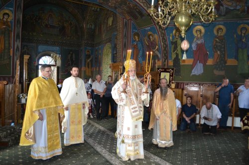 Binecuvântare la o vatră monahală argeșeană