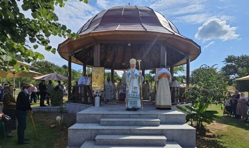 Hramul Mănăstirii Piatra Craiului, judeţul Cluj