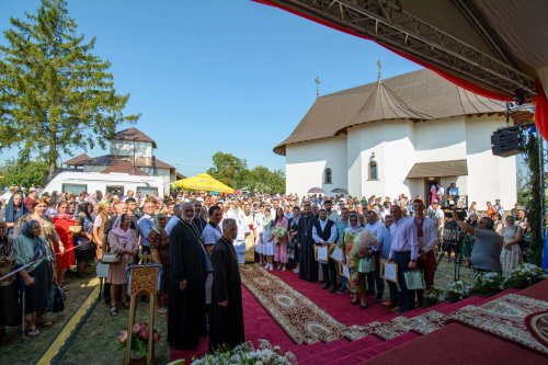 Noua biserică a Parohiei Movileni - Concești a fost sfințită