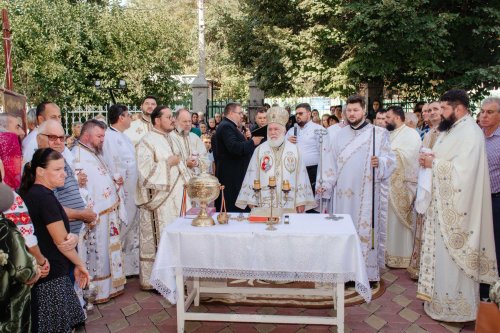 Înnoirea picturii bisericii istorice din parohia tulceană Greci