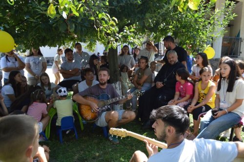 Activități cu tinerii la o parohie din județul Bacău