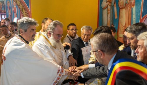 Sfințirea Capelei „Sfinții Martiri Brâncoveni” din Comănești