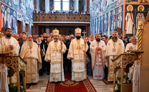 Târnosirea bisericii schitului de la Vulcan, Hunedoara