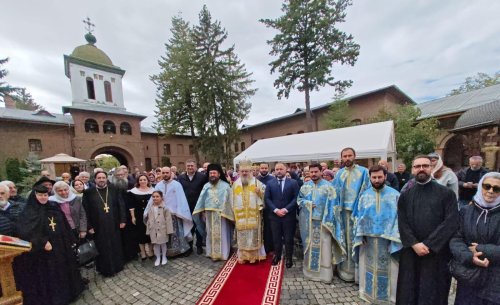 Preacinstirea Maicii Domnului la Mănăstirea Plumbuita