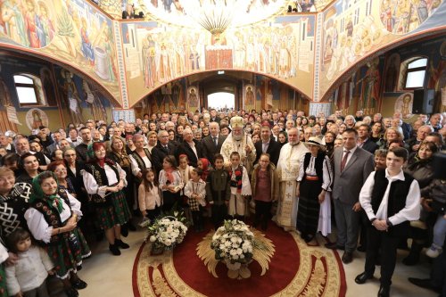 Târnosirea Bisericii „Sfântul Ierarh Vasile cel Mare” din Baia Mare