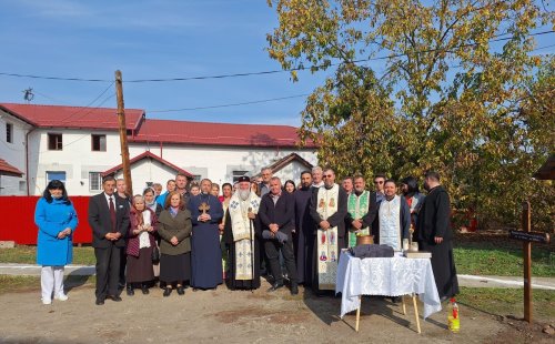 Început binecuvântat pentru Biserica „Sfânta Filofteia” din Târgu Jiu