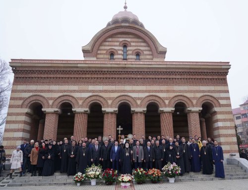 Aniversarea unui sfert de veac de arhipăstorire a Înaltpreasfințitului Părinte Nifon la Târgoviște