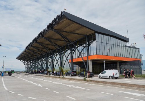 Probleme la Aeroportul Brașov-Ghimbav