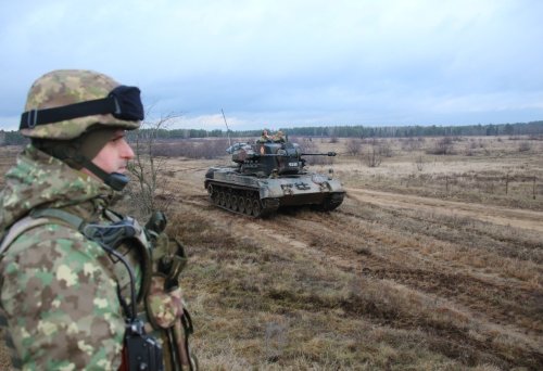 Militari români în Slovacia, Bulgaria și Polonia