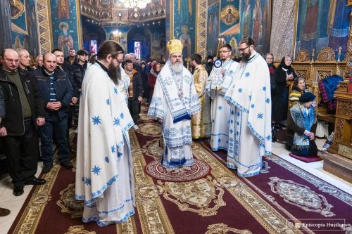 Sărbătoarea Întâmpinării Domnului la Catedrala Episcopală din Huși