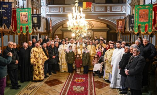 Liturghie arhierească într‑o comunitate românească din Serbia