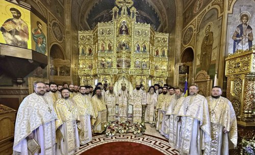 Zece ani de la întronizarea Preasfinţitului Părinte Andrei, Episcopul Covasnei şi Harghitei