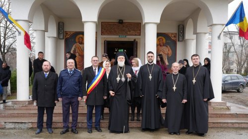 Hirotesii la Biserica „Sfinții Apostoli Petru și Pavel” din Călărași