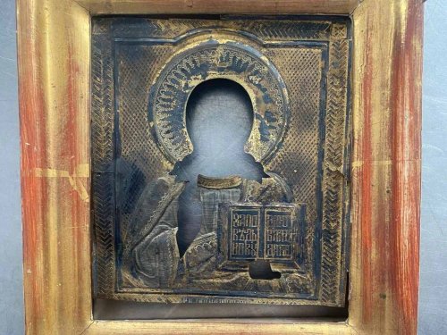 Zeci de mii de artefacte recuperate printr-o amplă operaţiune Europol