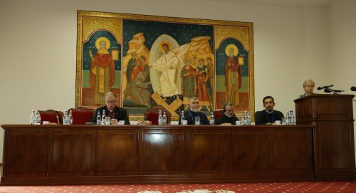 Lucrările simpozionului internațional de teologie din Craiova continuă