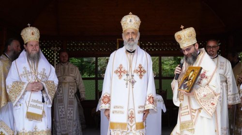 20 de ani de la târnosirea bisericii Mănăstirii „Sfântul Proroc Ilie Tesviteanul” de la Albac