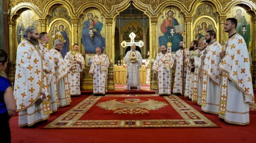 Liturghie arhierească la Catedrala Mitropolitană din Sibiu