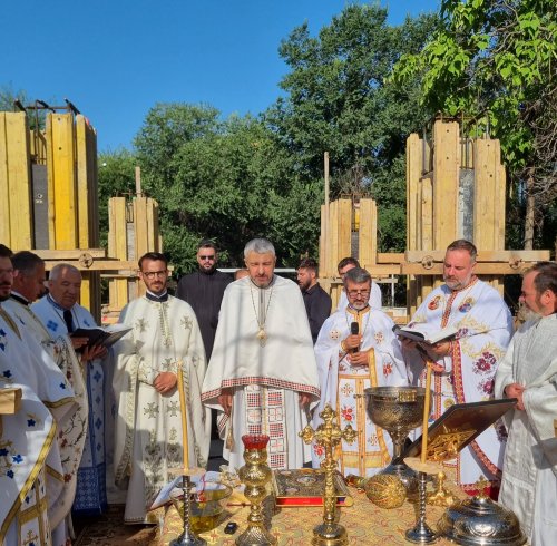 Punerea pietrei de temelie pentru un nou sfânt lăcaș în Capitală