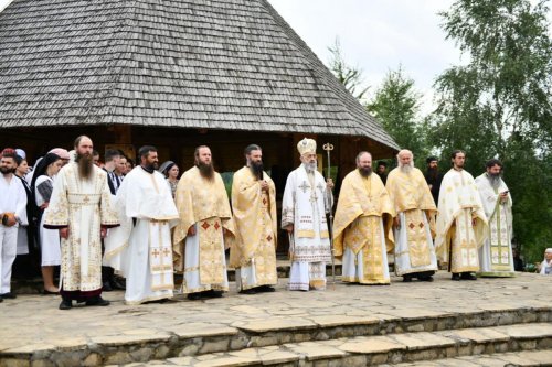 Sărbătoarea Sfântului Mare Mucenic și Tămăduitor Pantelimon la Mănăstirea Oaşa