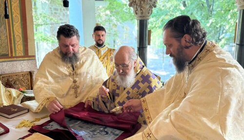 Sfințire de antimise la hramul Mănăstirii Hodoș‑Bodrog
