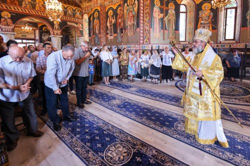 Binecuvântare în Parohia Dumbrăveni din județul Vrancea
