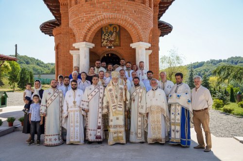 Schitul din Oești și-a prăznuit ocrotitorul