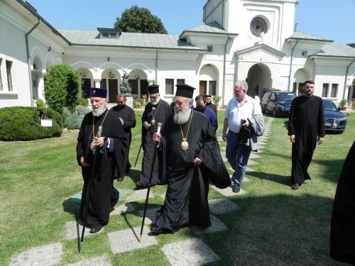 Ierarhi din Grecia la vetre de spiritualitate românească