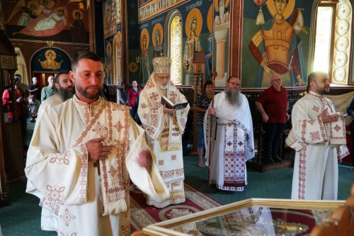 Popas de rugăciune la Mănăstirea „Sfântul Ilie”-Paltinul