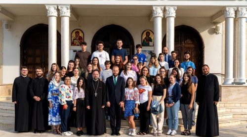 Tabăra „Tradiție și Noutate” în Arhiepiscopia Romanului și Bacăului