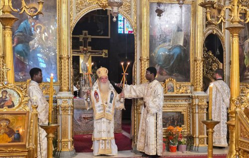 Arhiepiscopul de Nairobi, Kenya, a slujit la Catedrala Mitropolitană din Iași